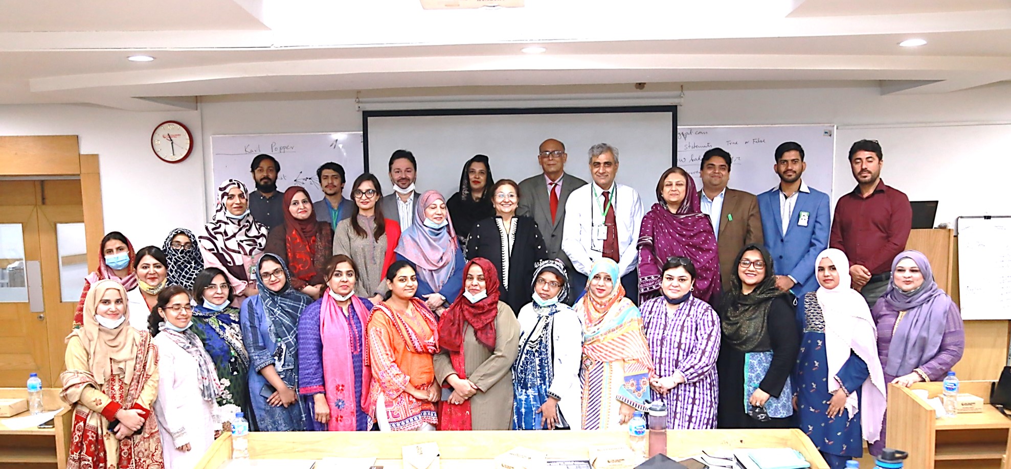 Ziauddin University Holds  A Four Day Workshop On  Research Methodology